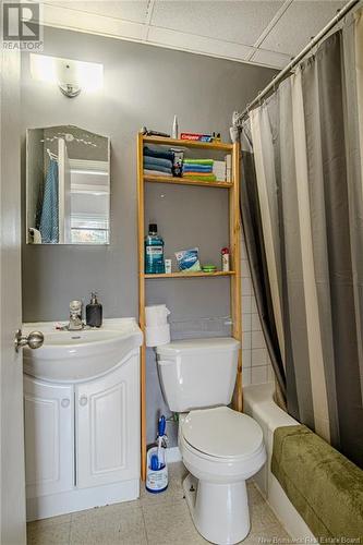 49 Quinton Avenue, Saint John, NB - Indoor Photo Showing Bathroom