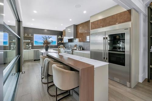 2305 Bridgeview Road, West Kelowna, BC - Indoor Photo Showing Kitchen