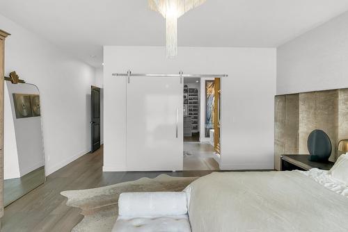 2305 Bridgeview Road, West Kelowna, BC - Indoor Photo Showing Bedroom