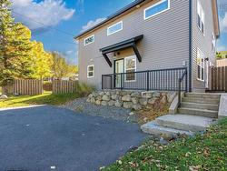 160 Gaspereau Avenue  Wolfville, NS B4P 2E1