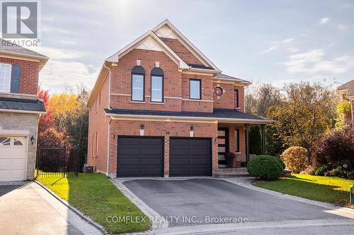 39 Blossomview Court, Whitby, ON - Outdoor With Facade