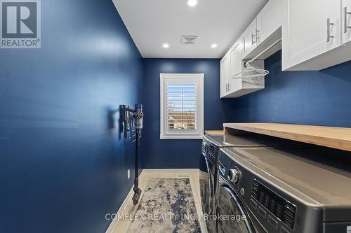 39 Blossomview Court, Whitby, ON - Indoor Photo Showing Laundry Room