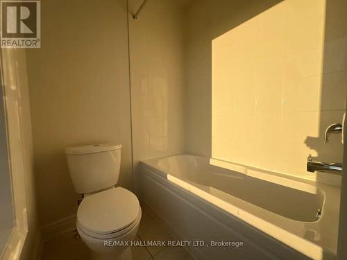 111 Tennant Circle, Vaughan, ON - Indoor Photo Showing Bathroom