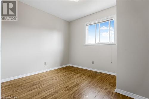 2511 8Th Avenue A E, Owen Sound, ON - Indoor Photo Showing Other Room