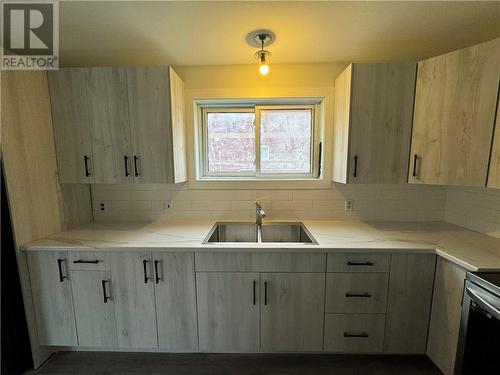 749 Ontario Street, Sudbury, ON - Indoor Photo Showing Kitchen