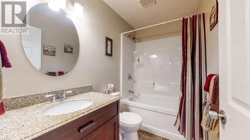 143 Hamlyn Road, St. John'S, NL - Indoor Photo Showing Bathroom