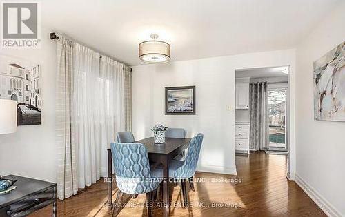 868 Cabot Trail, Milton, ON - Indoor Photo Showing Dining Room