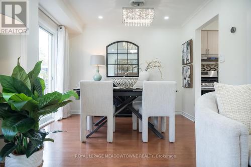 822 Laurier Avenue, Milton, ON - Indoor Photo Showing Dining Room