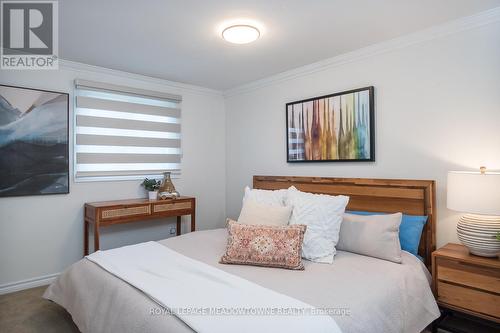 822 Laurier Avenue, Milton, ON - Indoor Photo Showing Bedroom