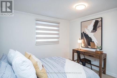 822 Laurier Avenue, Milton, ON - Indoor Photo Showing Bedroom