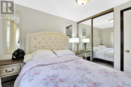 195 Ellwood Drive W, Caledon, ON - Indoor Photo Showing Bedroom