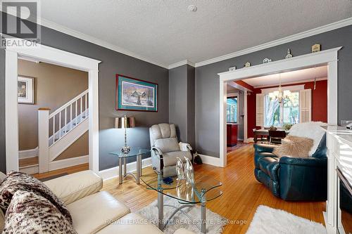 112 Fifth Street, Toronto, ON - Indoor Photo Showing Living Room