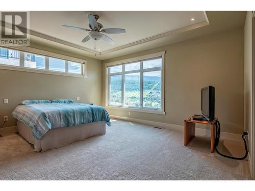 8883 Braeburn Drive, Coldstream, BC - Indoor Photo Showing Bedroom