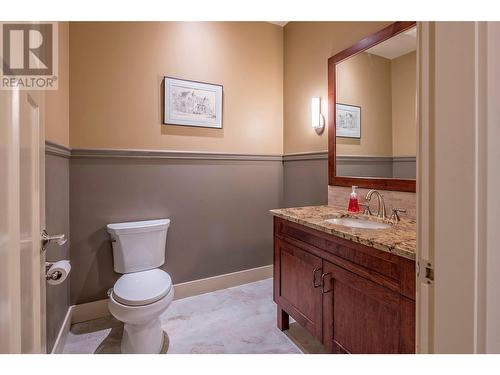 8883 Braeburn Drive, Coldstream, BC - Indoor Photo Showing Bathroom