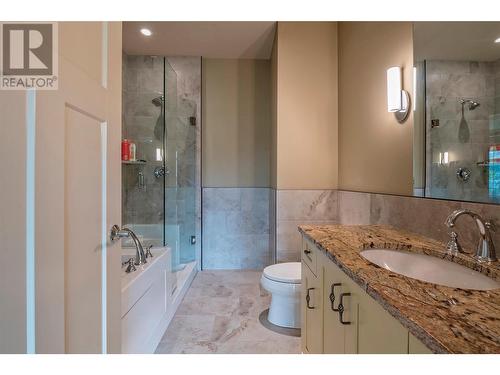 8883 Braeburn Drive, Coldstream, BC - Indoor Photo Showing Bathroom