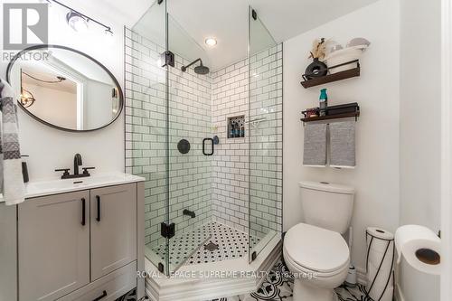 710 - 1030 Sheppard Avenue W, Toronto, ON - Indoor Photo Showing Bathroom