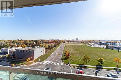 710 - 1030 Sheppard Avenue W, Toronto, ON - Outdoor With View