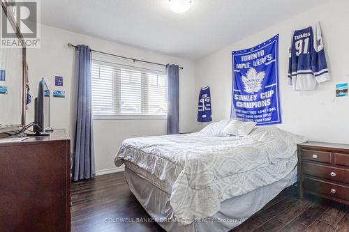 250 Apple Hill Crescent, Kitchener, ON - Indoor Photo Showing Bedroom