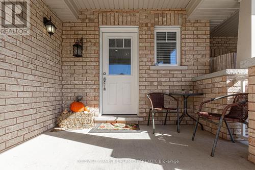 250 Apple Hill Crescent, Kitchener, ON - Outdoor With Deck Patio Veranda With Exterior