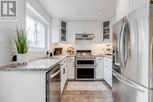 171 Coronation Drive, Toronto, ON - Indoor Photo Showing Kitchen With Stainless Steel Kitchen With Upgraded Kitchen