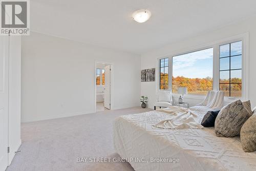 1056 Pisces Trail, Pickering, ON - Indoor Photo Showing Bedroom