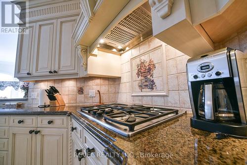 1000 Dalton Road, Timmins (Dalton Rd.), ON - Indoor Photo Showing Kitchen