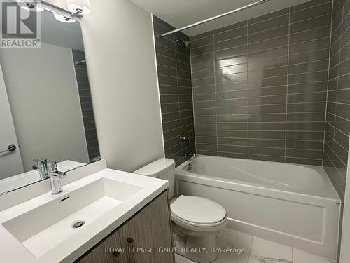 85 - 39 Honeycrisp Crescent, Vaughan, ON - Indoor Photo Showing Bathroom