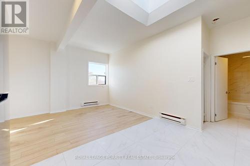 3 - 3519 Lake Shore Boulevard W, Toronto, ON - Indoor Photo Showing Other Room