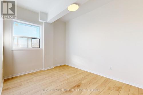 3 - 3519 Lake Shore Boulevard W, Toronto, ON - Indoor Photo Showing Other Room