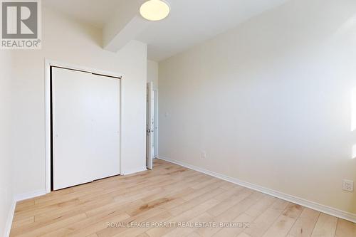 3 - 3519 Lake Shore Boulevard W, Toronto, ON - Indoor Photo Showing Other Room