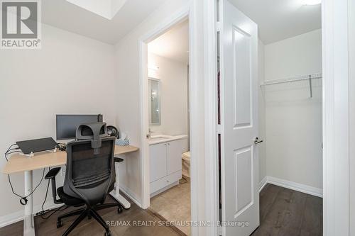 2415 - 35 Watergarden Drive, Mississauga, ON - Indoor Photo Showing Office