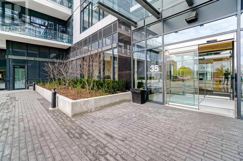 2415 - 35 Watergarden Drive, Mississauga, ON - Outdoor With Balcony