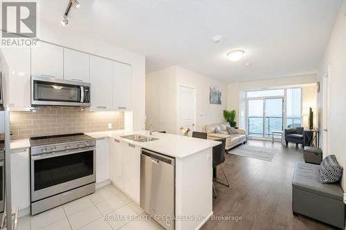 2415 - 35 Watergarden Drive, Mississauga, ON - Indoor Photo Showing Kitchen With Double Sink