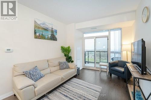 2415 - 35 Watergarden Drive, Mississauga, ON - Indoor Photo Showing Living Room