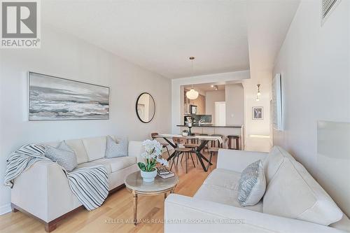 504 - 80 Port Street E, Mississauga, ON - Indoor Photo Showing Living Room