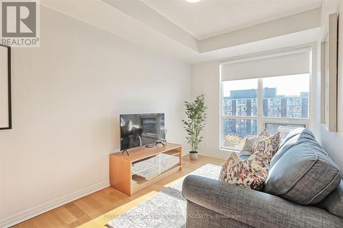 504 - 80 Port Street E, Mississauga, ON - Indoor Photo Showing Living Room