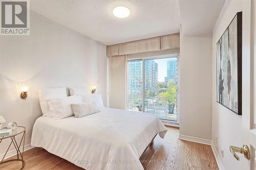 504 - 80 Port Street E, Mississauga, ON - Indoor Photo Showing Bedroom