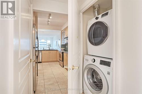 504 - 80 Port Street E, Mississauga, ON - Indoor Photo Showing Laundry Room