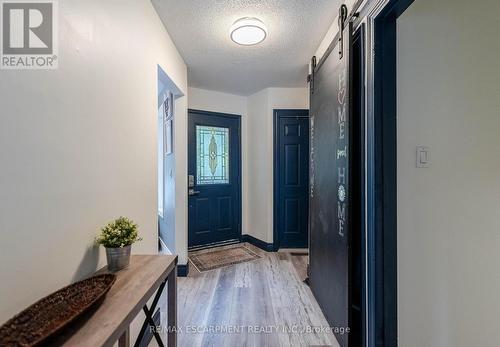 2323 Glastonbury Road, Burlington, ON - Indoor Photo Showing Other Room