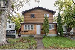 512 F AVENUE S  Saskatoon, SK S7M 1T7