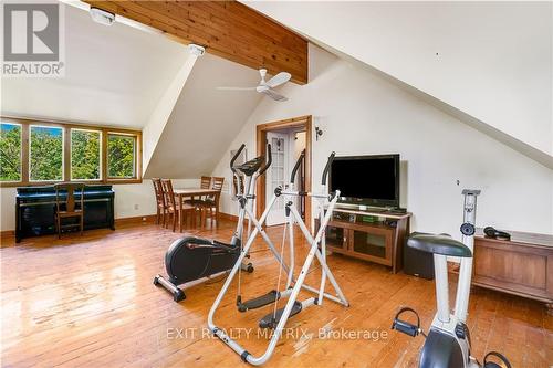 6221 County 10 Road, Prescott And Russell, ON - Indoor Photo Showing Gym Room