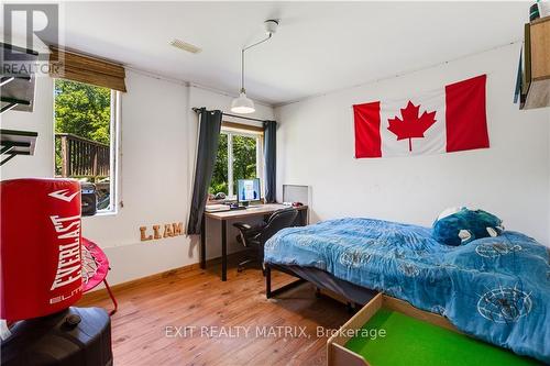 6221 County 10 Road, Prescott And Russell, ON - Indoor Photo Showing Bedroom