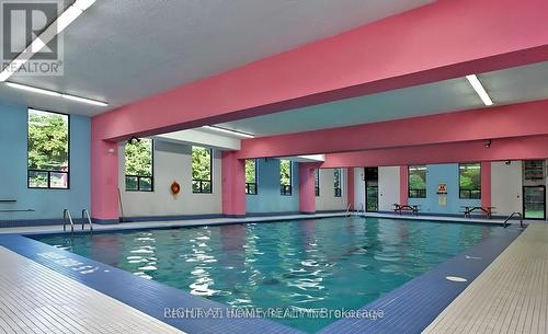 314 - 10 Edgecliff Golfway, Toronto (Flemingdon Park), ON - Indoor Photo Showing Other Room With In Ground Pool