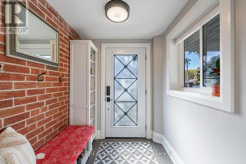 10 Lionel Heights Crescent, Toronto, ON - Indoor Photo Showing Other Room