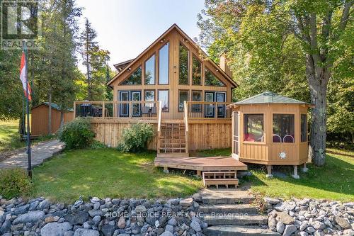 800 Forest Park Road, Laurentian Valley, ON - Outdoor With Deck Patio Veranda