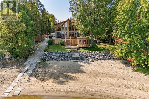 800 Forest Park Road, Laurentian Valley, ON - Outdoor With Deck Patio Veranda