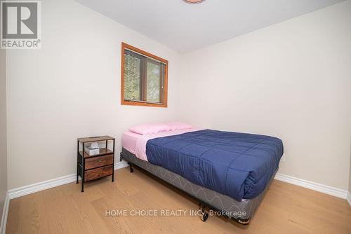 800 Forest Park Road, Laurentian Valley, ON - Indoor Photo Showing Bedroom