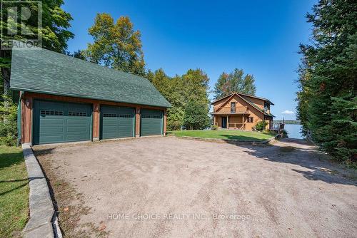 800 Forest Park Road, Laurentian Valley, ON - Outdoor