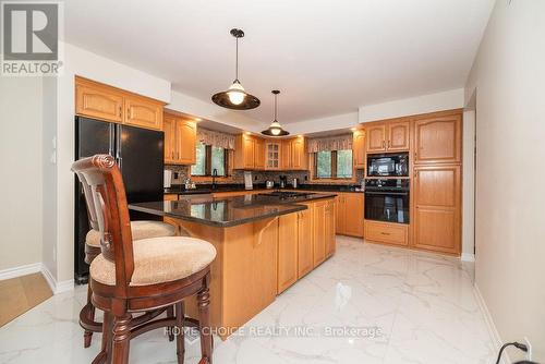 800 Forest Park Road, Laurentian Valley, ON - Indoor Photo Showing Kitchen