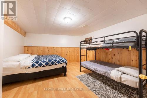 800 Forest Park Road, Laurentian Valley, ON - Indoor Photo Showing Bedroom